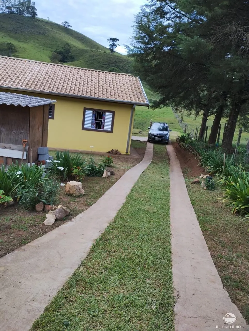 Chácara à venda de 7.000 m² em Sapucaí-Mirim, MG, Brasil