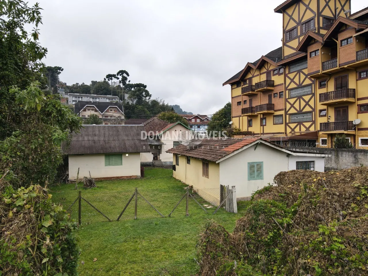 Comercial à venda e para Alugar de 1.115 m² em Campos do Jordão, SP, Brasil