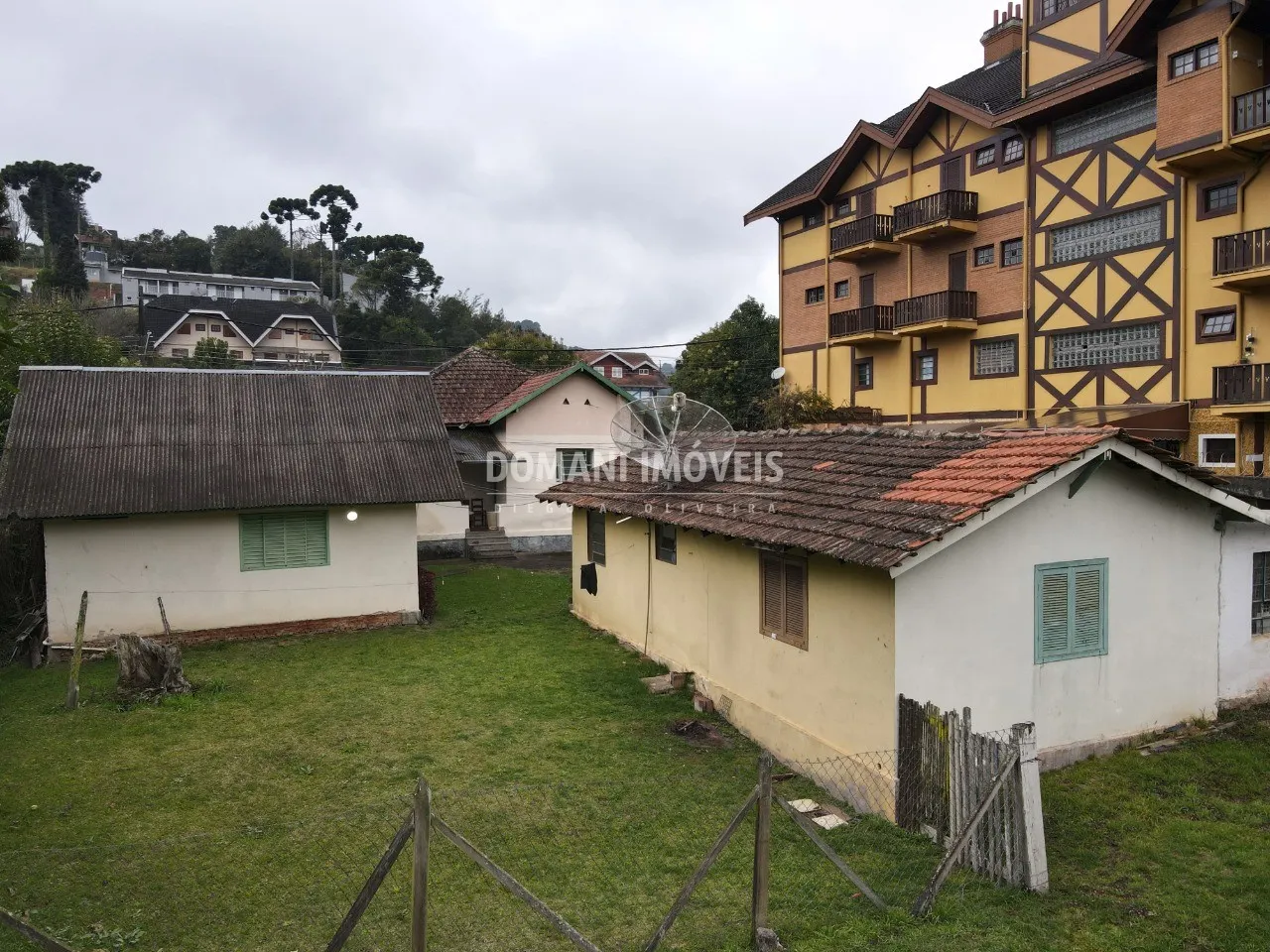 Comercial à venda e para Alugar de 1.115 m² em Campos do Jordão, SP, Brasil