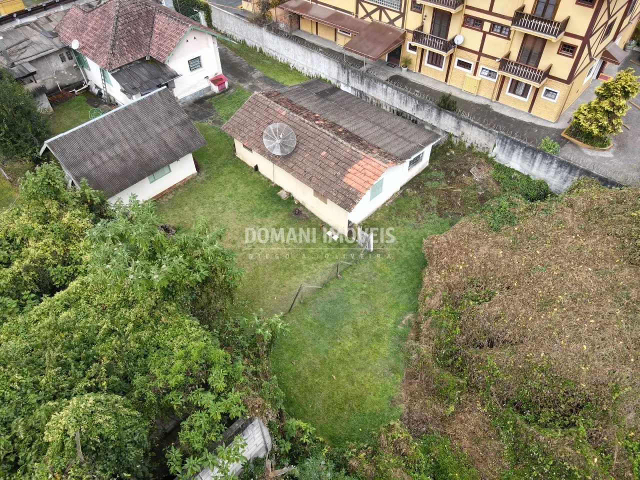 Comercial à venda e para Alugar de 1.115 m² em Campos do Jordão, SP, Brasil
