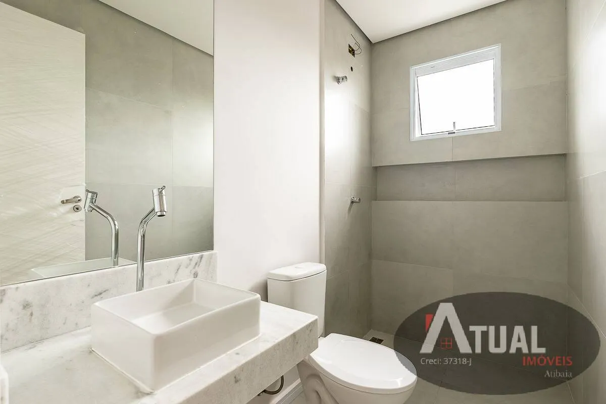 Casa à venda de 156 m² em Atibaia, SP, Brasil