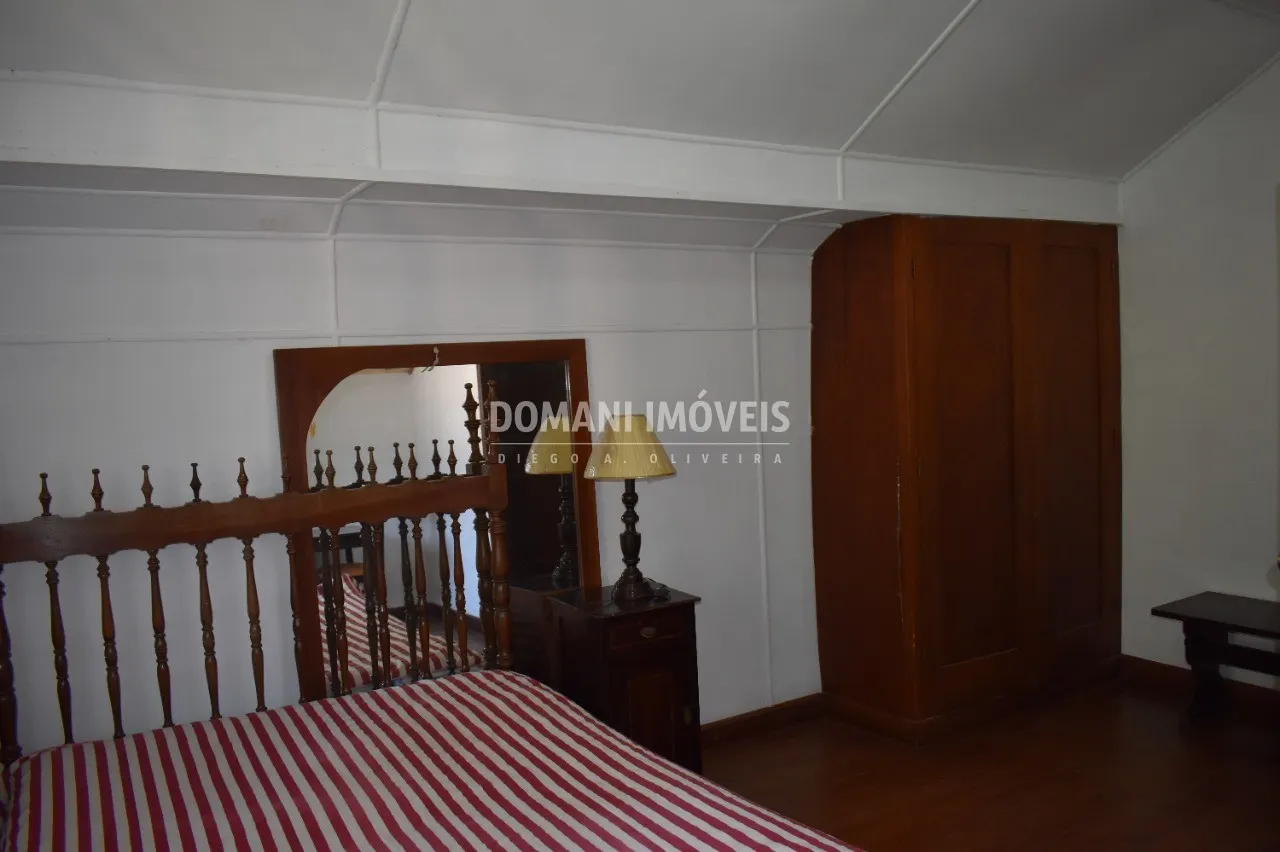 Casa à venda de 2.080 m² em Campos do Jordão, SP, Brasil