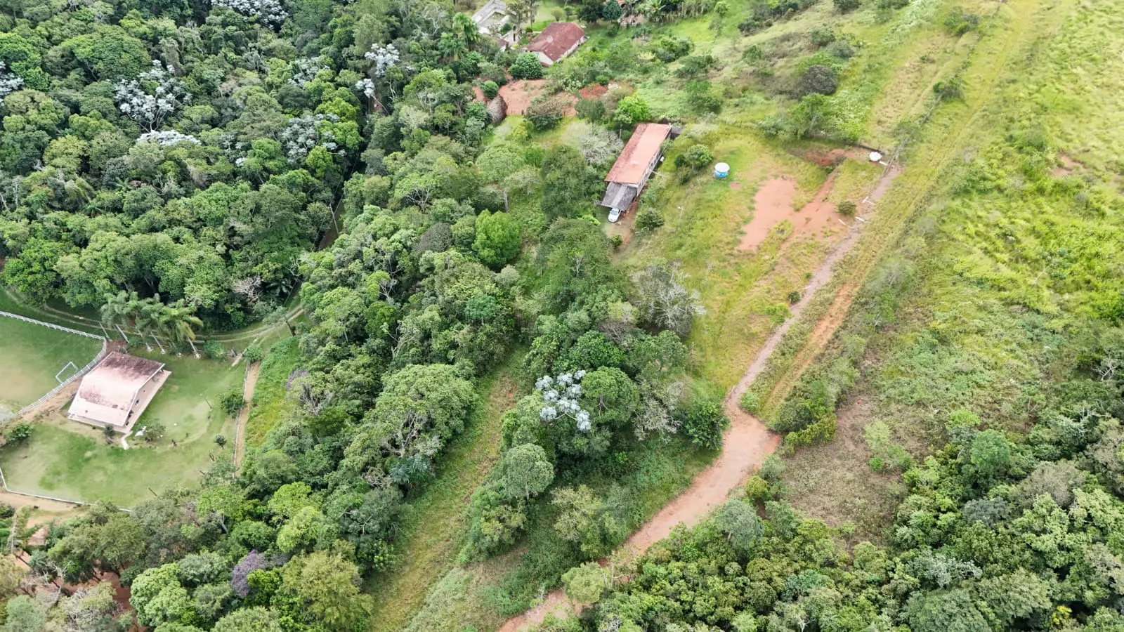 Chácara à venda de 4.856 m² em São José dos Campos, SP, Brasil