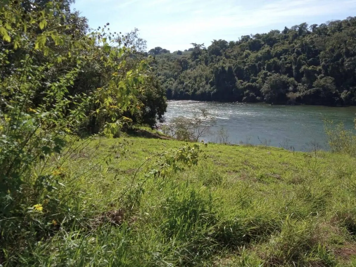 Terreno à venda de 4.000 m² em Piraju, SP, Brasil