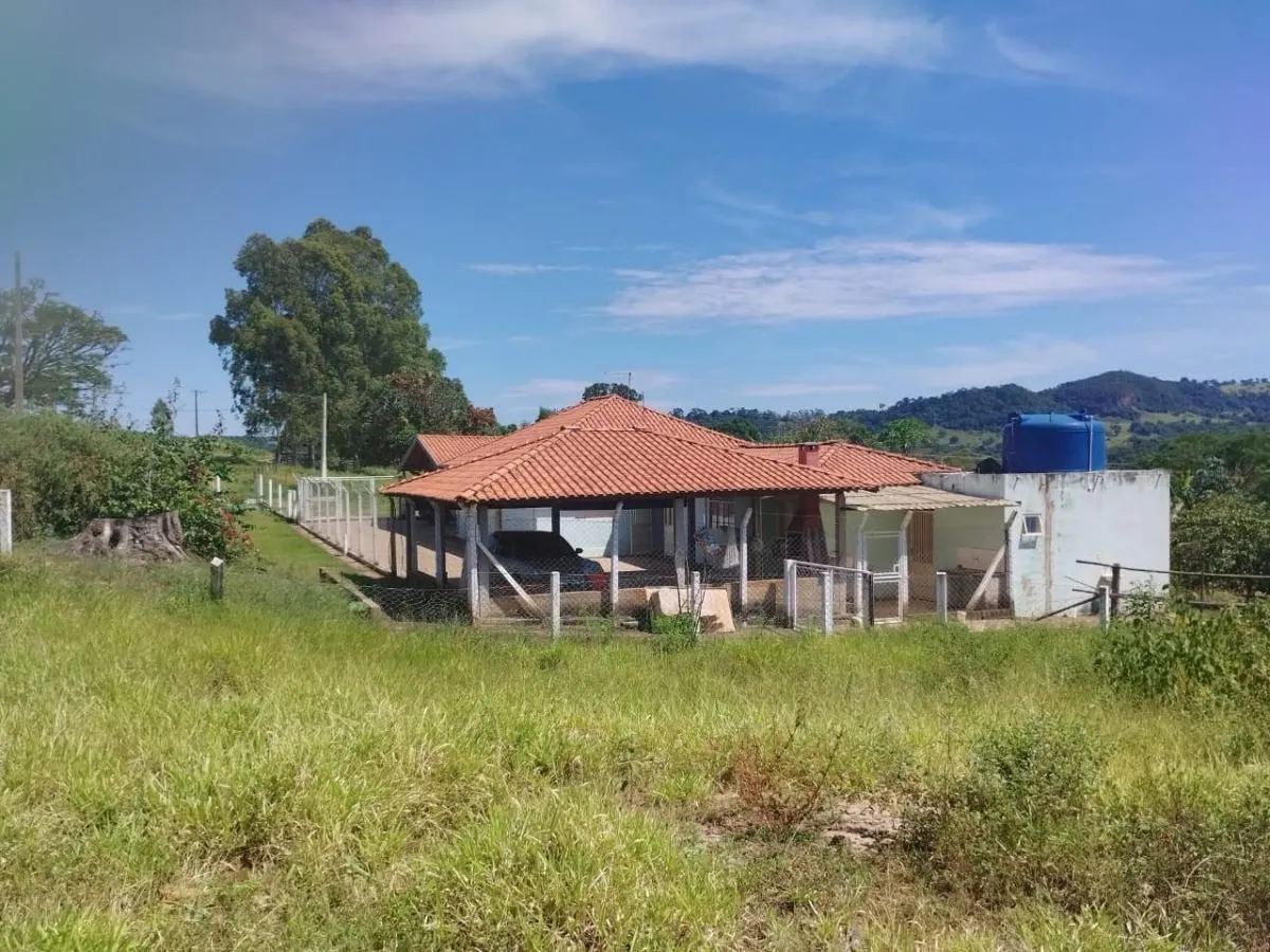 Small farm for sale of 63 acres in Cássia dos Coqueiros, SP, Brazil