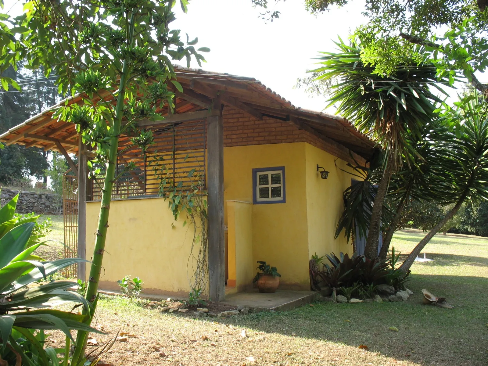 Sítio à venda de 27 ha em Queluzito, MG, Brasil