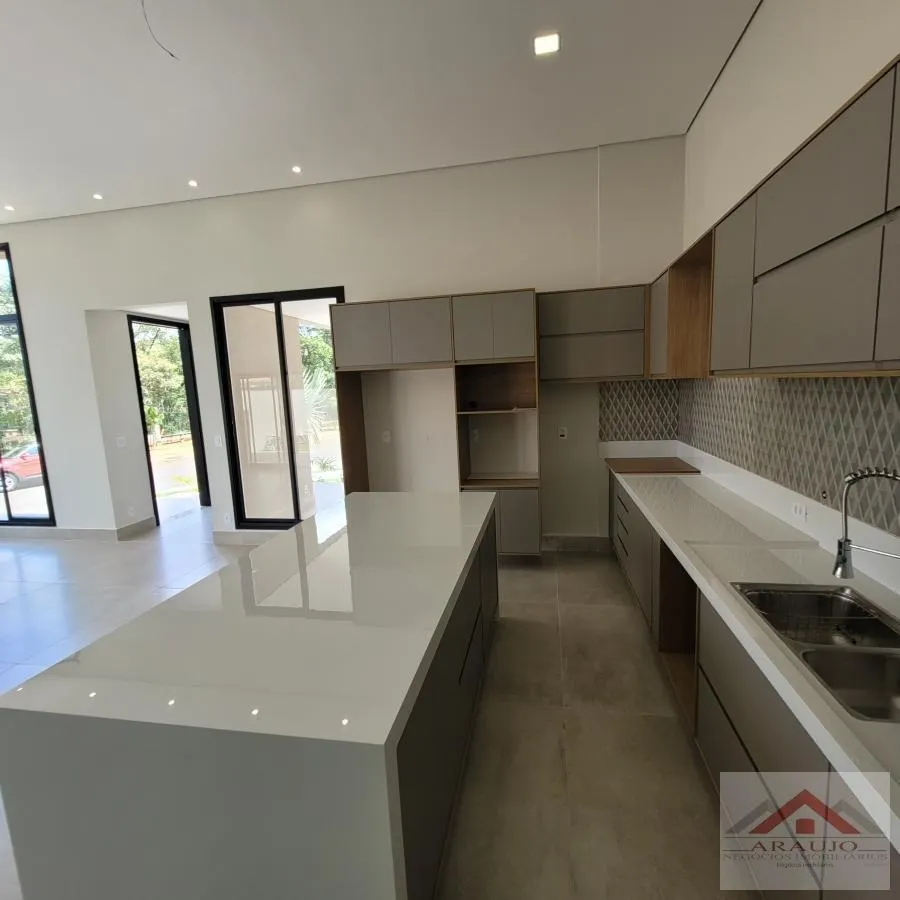 Casa à venda de 305 m² em Paulínia, SP, Brasil