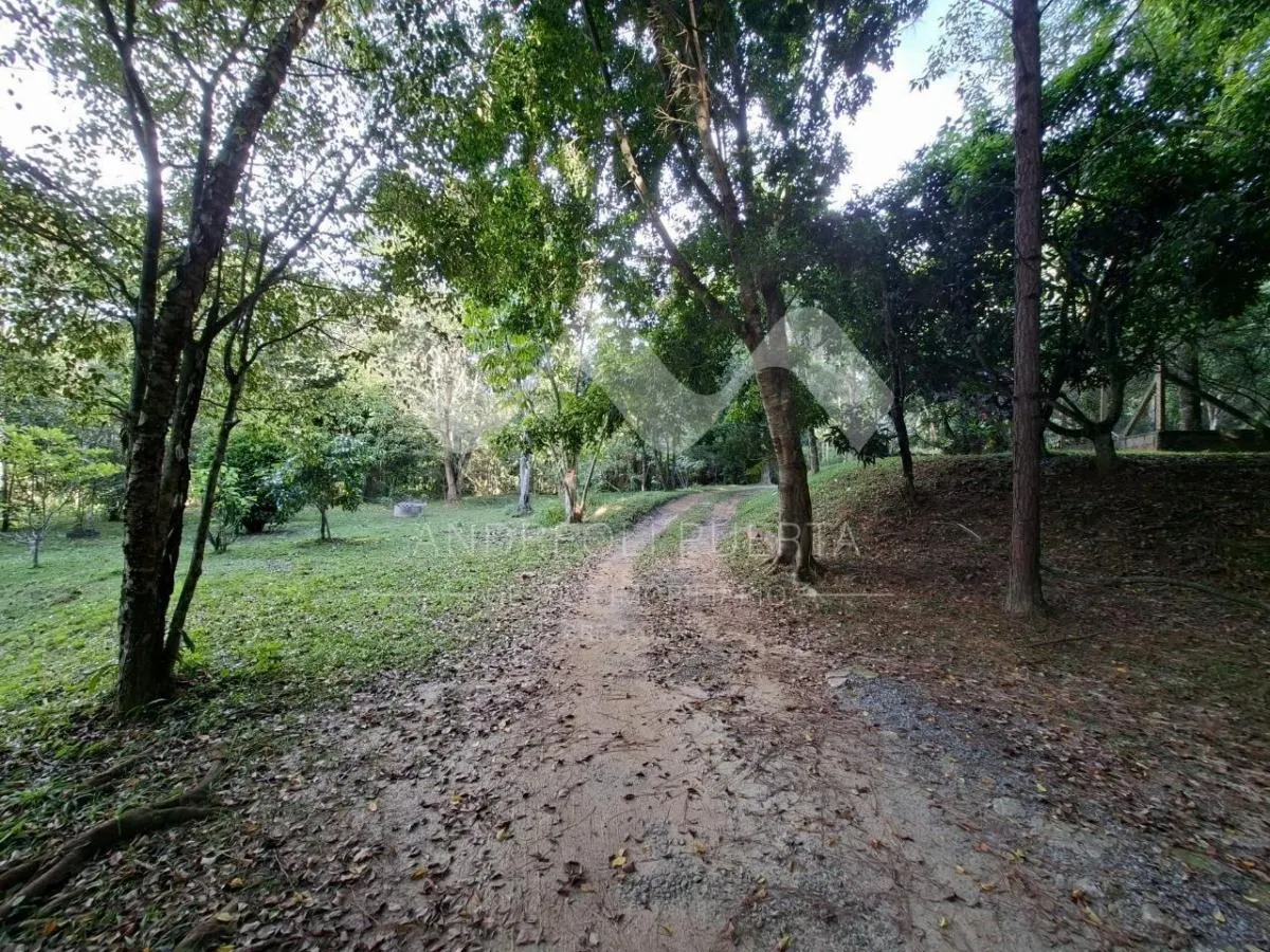 Chácara à venda de 2 ha em Mogi das Cruzes, SP, Brasil