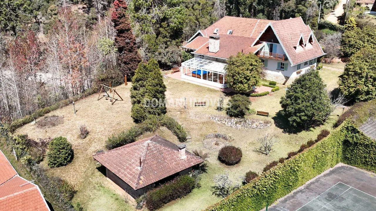 Casa à venda de 5.130 m² em Campos do Jordão, SP, Brasil