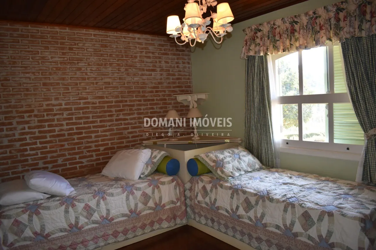 Casa à venda de 5.130 m² em Campos do Jordão, SP, Brasil