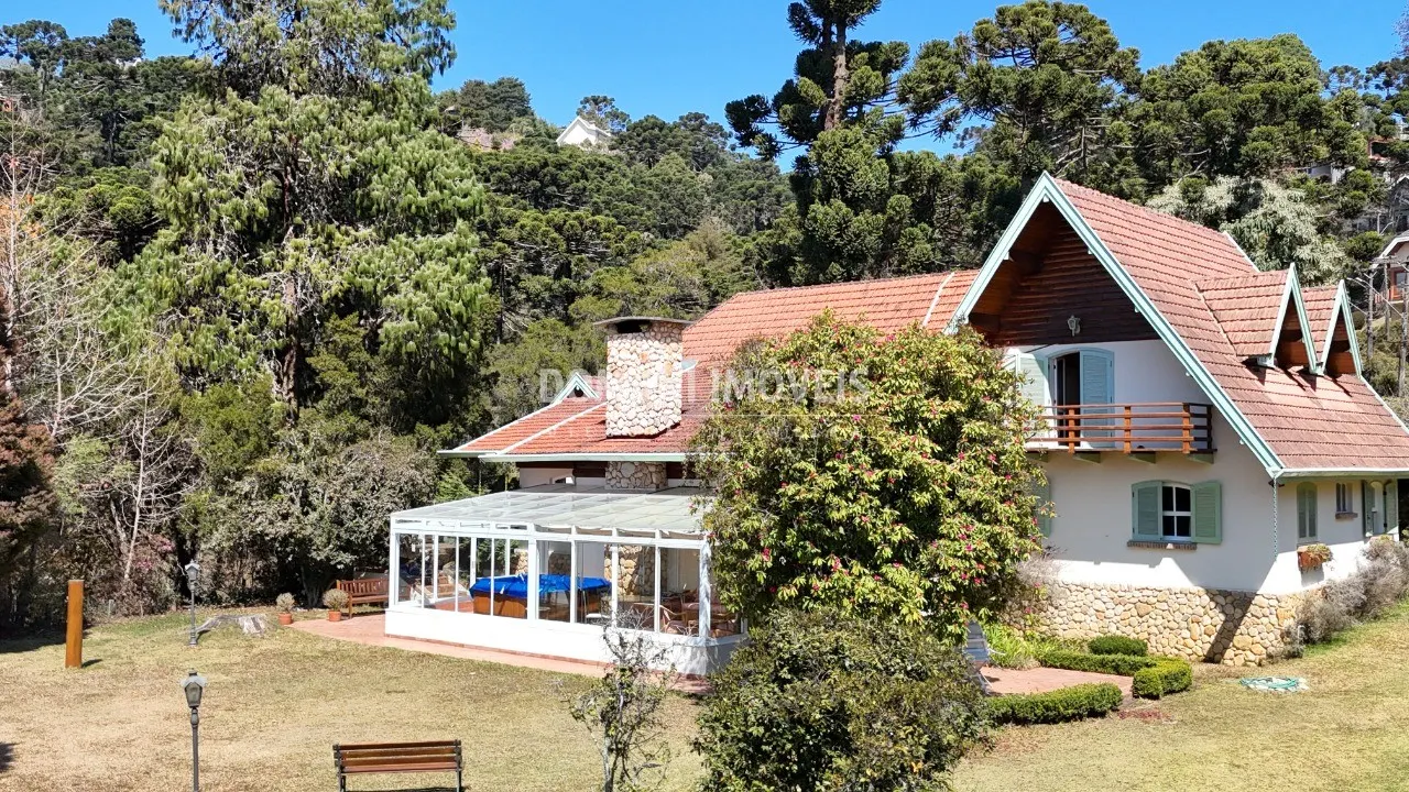 Casa à venda de 5.130 m² em Campos do Jordão, SP, Brasil