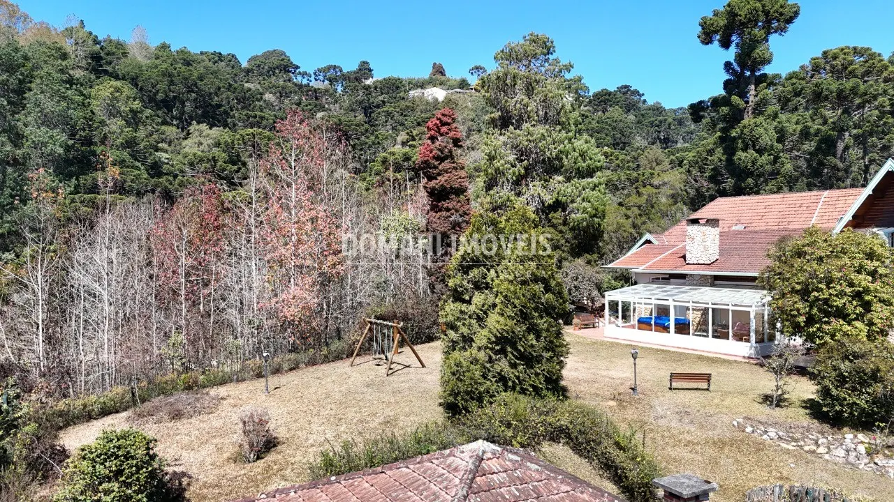 Casa à venda de 5.130 m² em Campos do Jordão, SP, Brasil