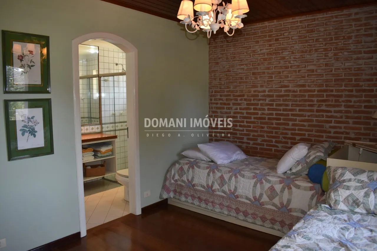 Casa à venda de 5.130 m² em Campos do Jordão, SP, Brasil