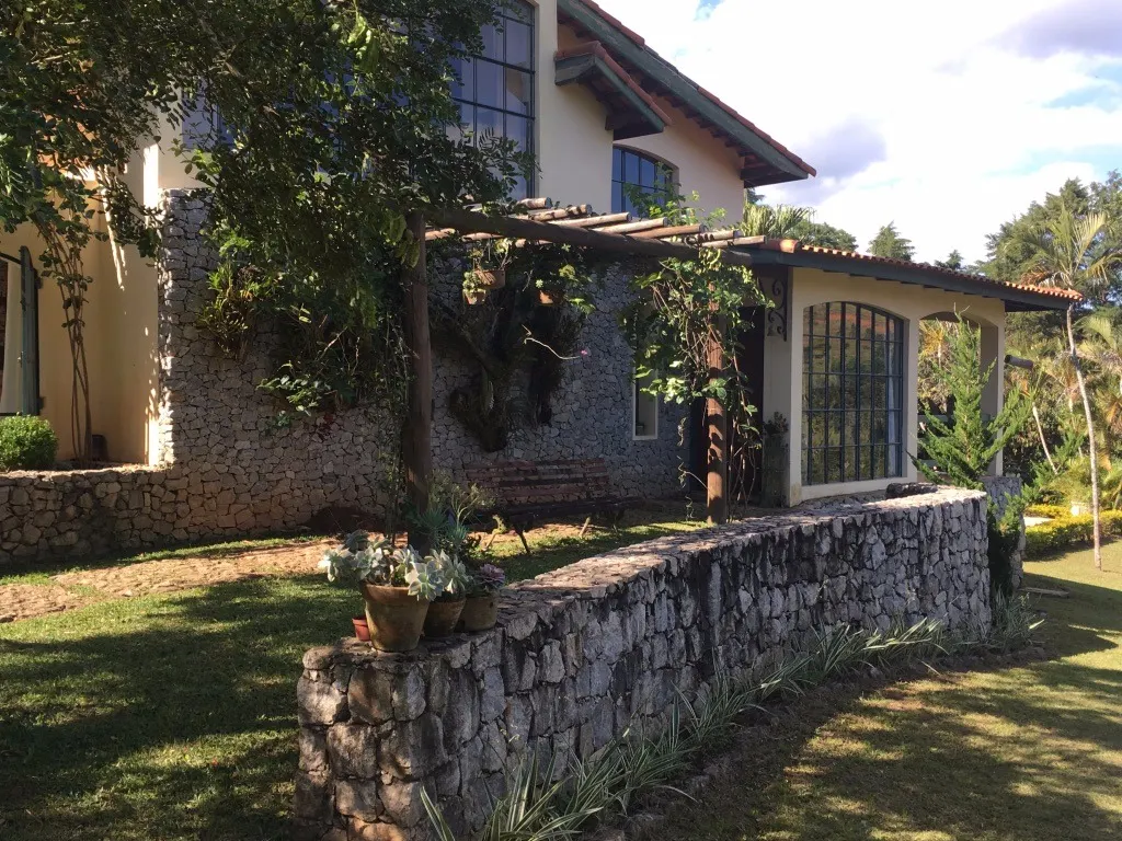 Small farm for sale of 22 acres in Jambeiro, SP, Brazil