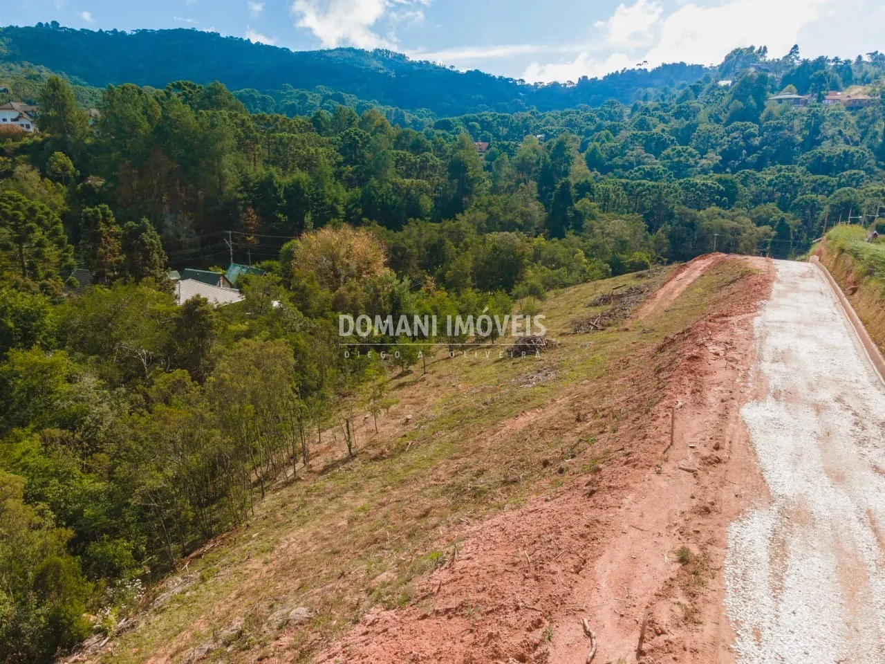 Terreno à venda de 1.020 m² em Campos do Jordão, SP, Brasil