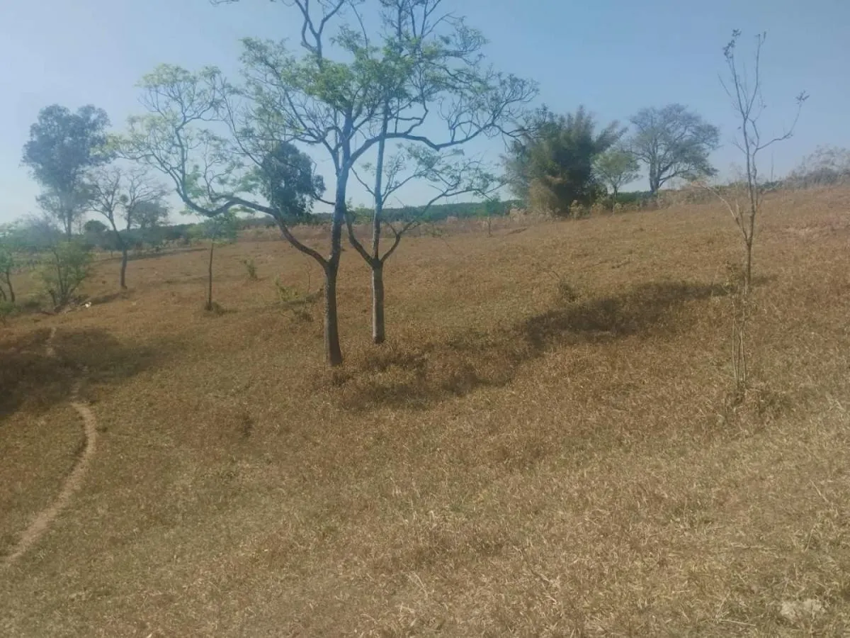 Small farm for sale of 9 acres in Cássia dos Coqueiros, SP, Brazil