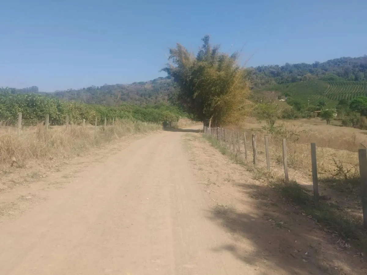 Small farm for sale of 9 acres in Cássia dos Coqueiros, SP, Brazil