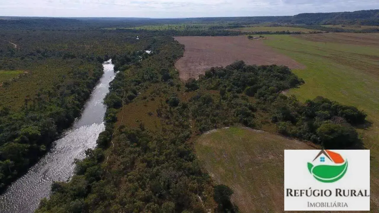 Fazenda à venda de 2.744 ha em Campos Lindos, TO, Brasil