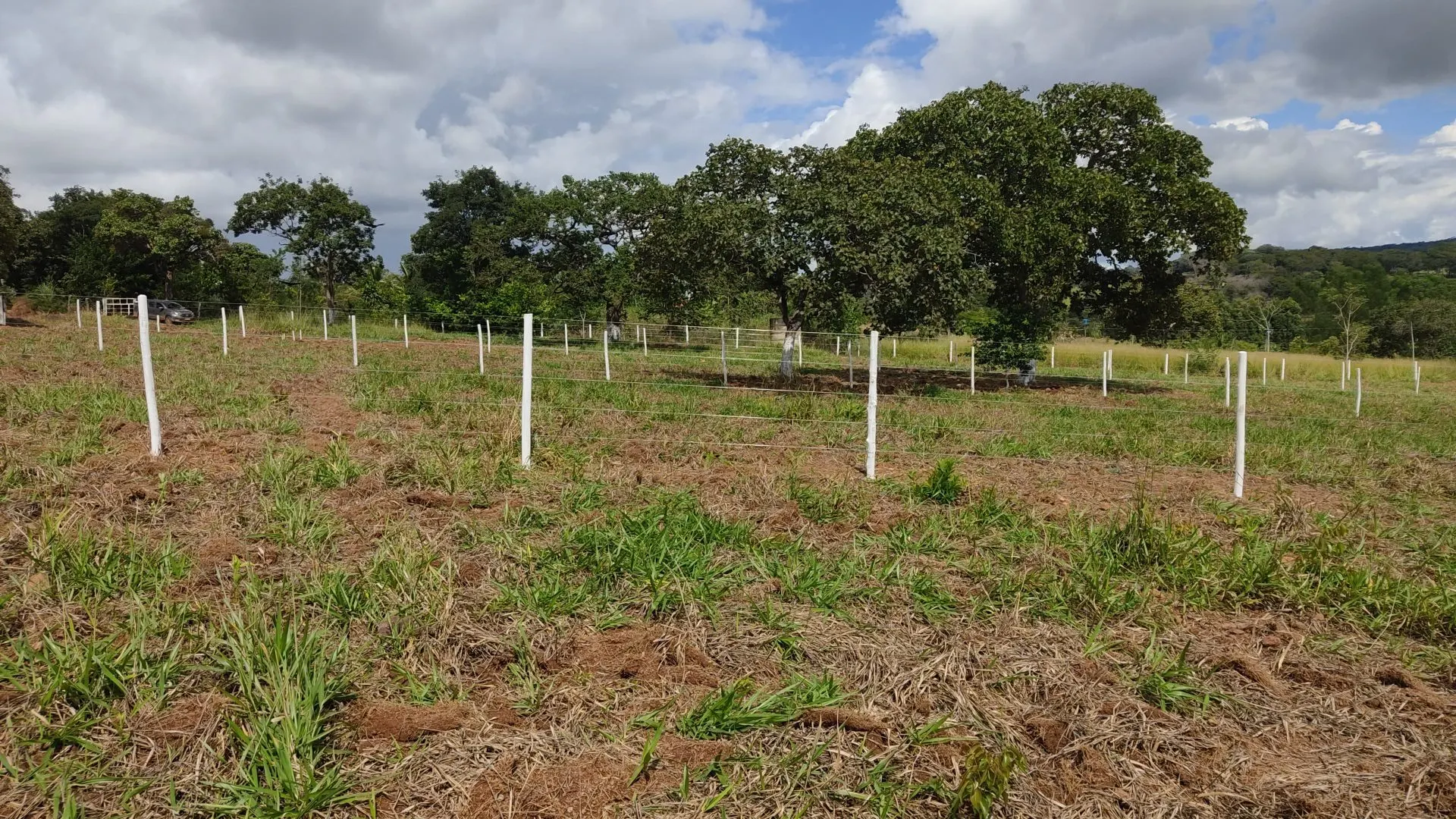 Country home for sale of 3,800 m² in Bonfinópolis, GO, Brazil