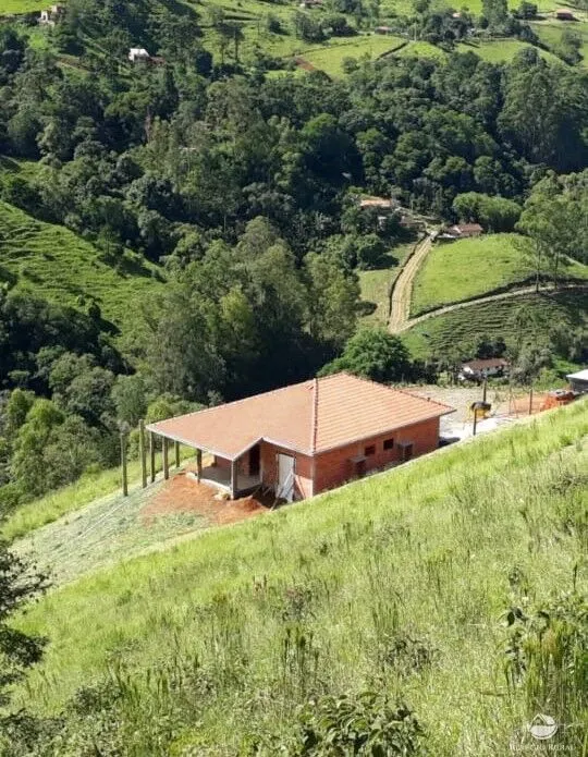 Chácara à venda de 2 ha em São José dos Campos, SP, Brasil