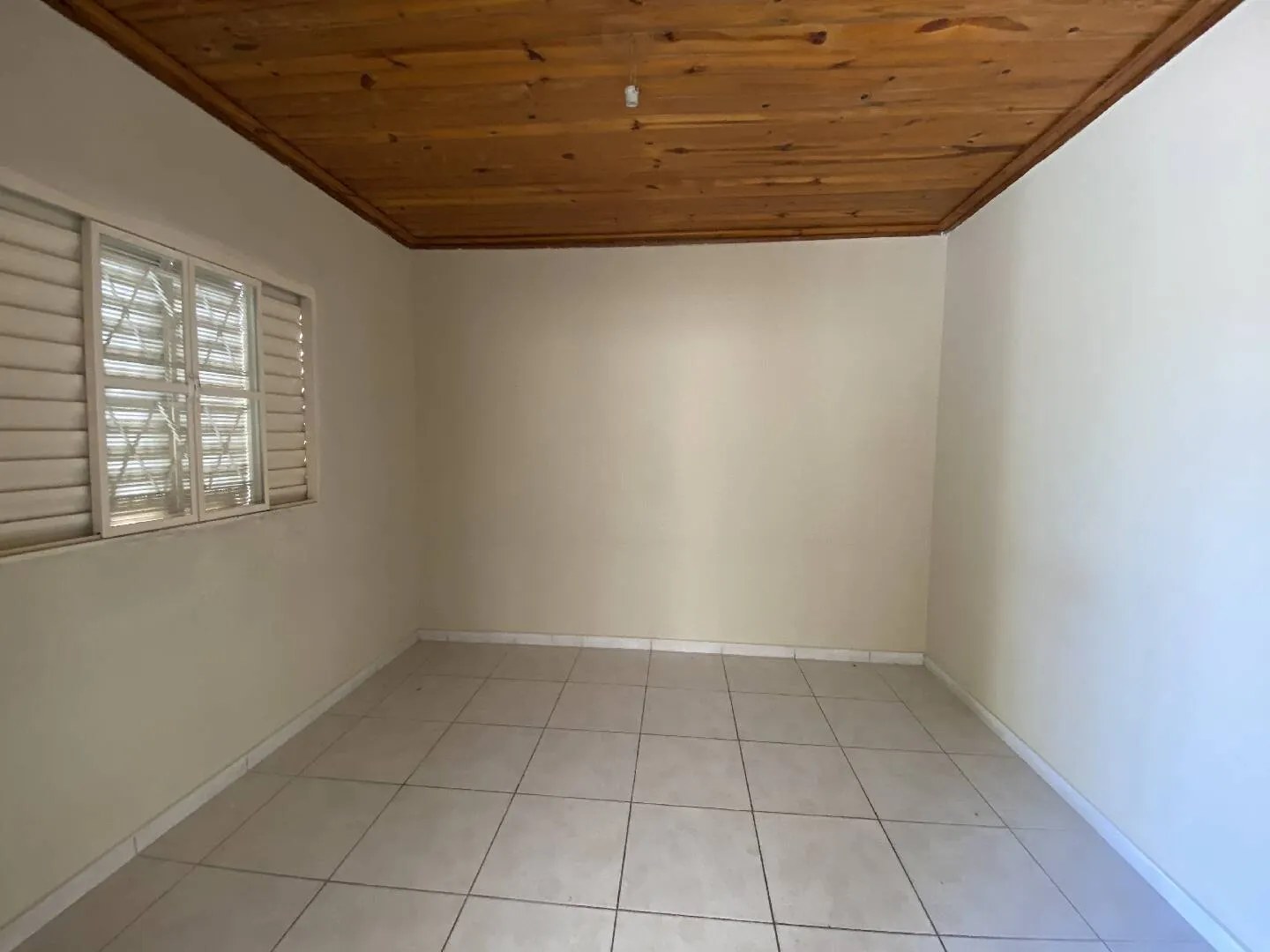 House for sale of 360 m² in Piraju, SP, Brazil