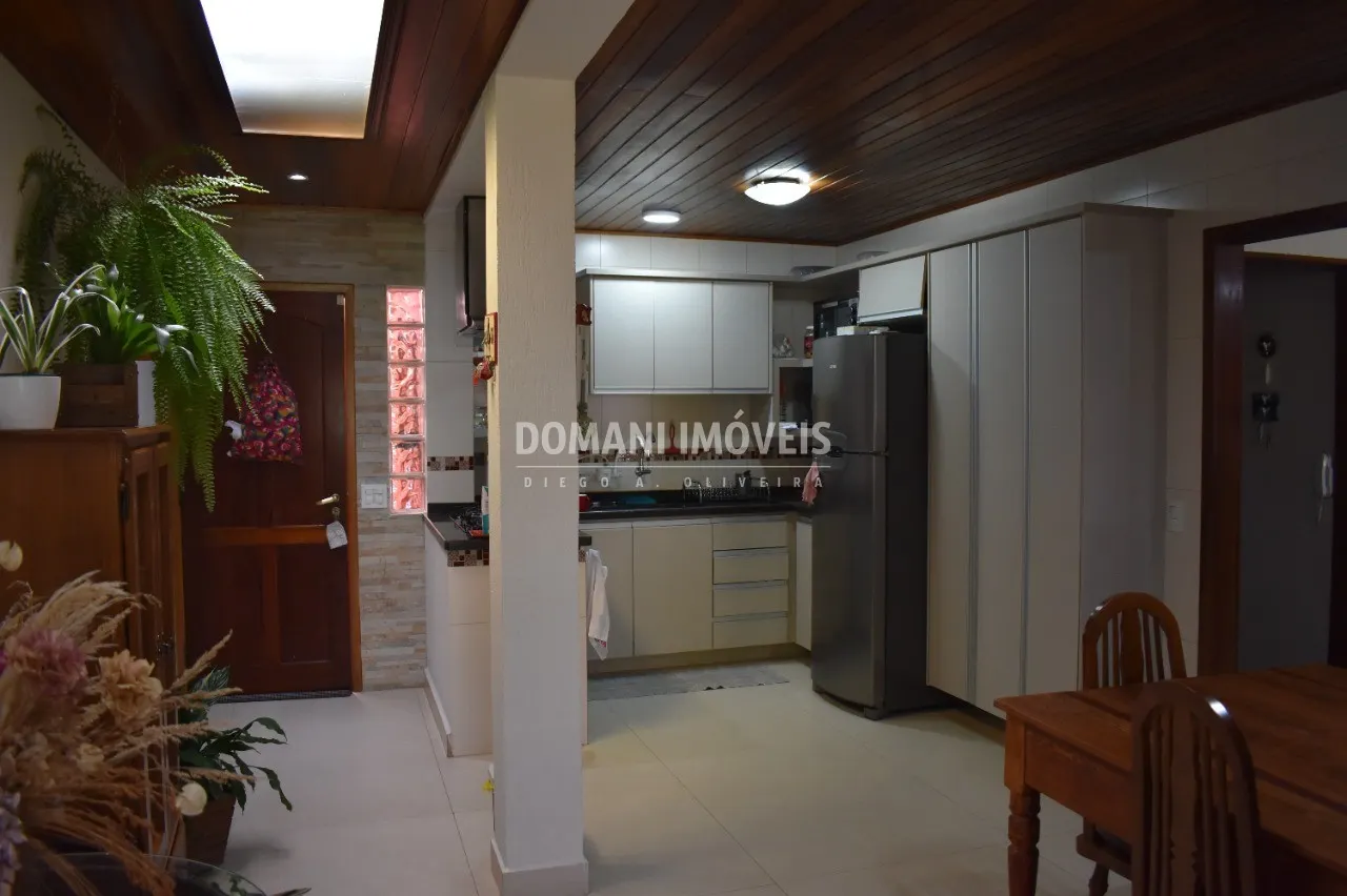 Casa à venda de 252 m² em Campos do Jordão, SP, Brasil