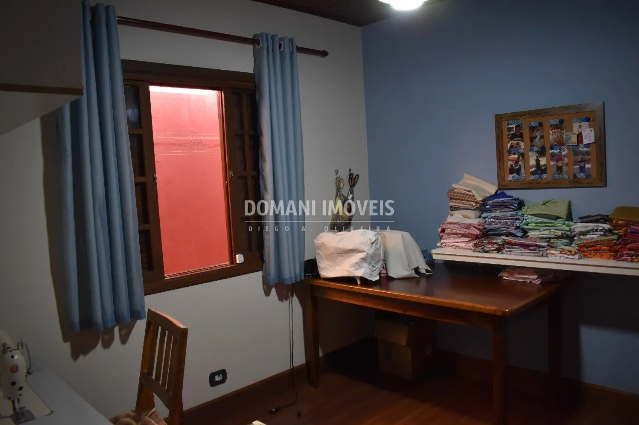 Casa à venda de 252 m² em Campos do Jordão, SP, Brasil