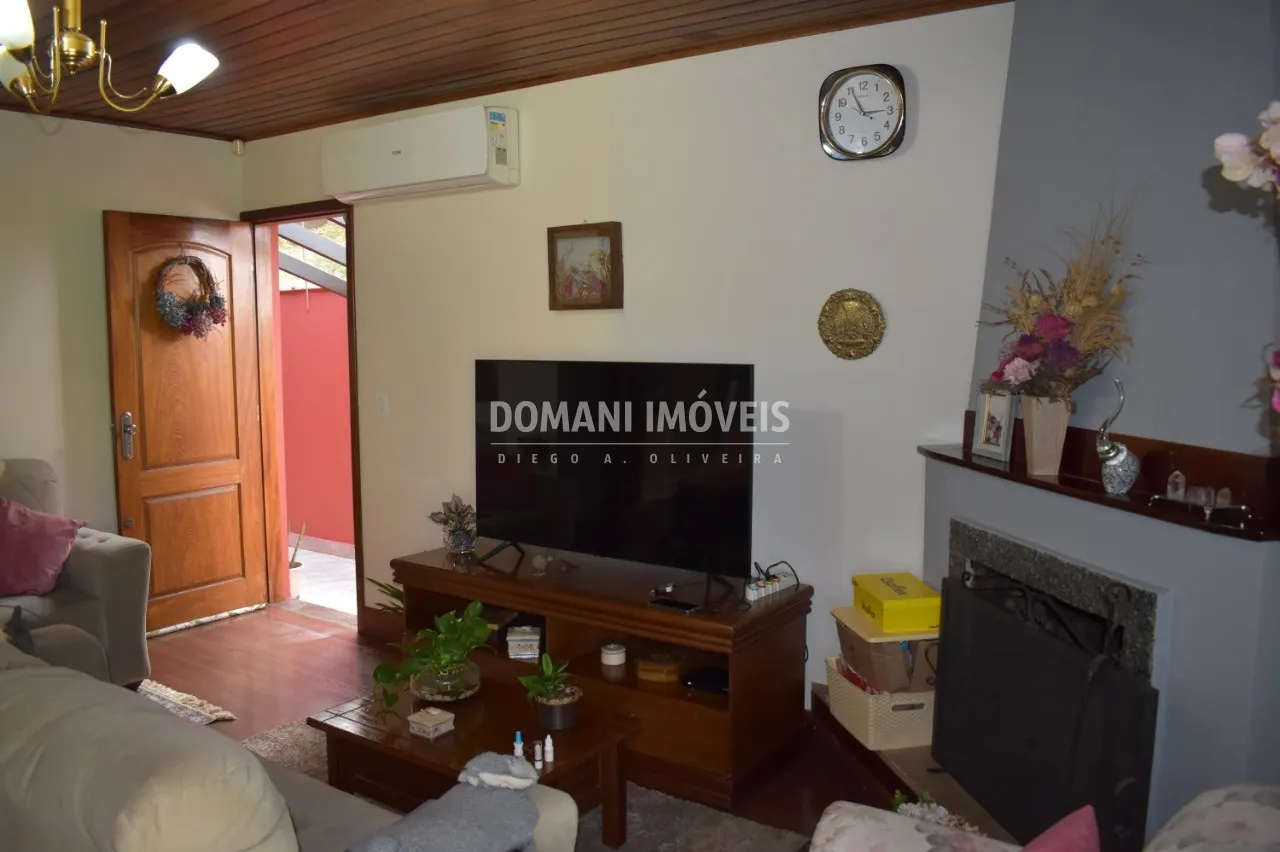 Casa à venda de 252 m² em Campos do Jordão, SP, Brasil