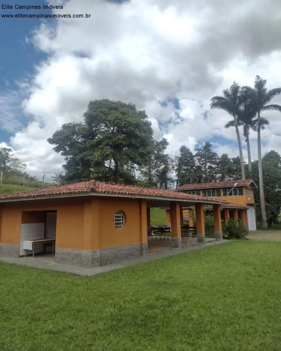 Small farm for sale of 89 acres in Amparo, SP, Brazil