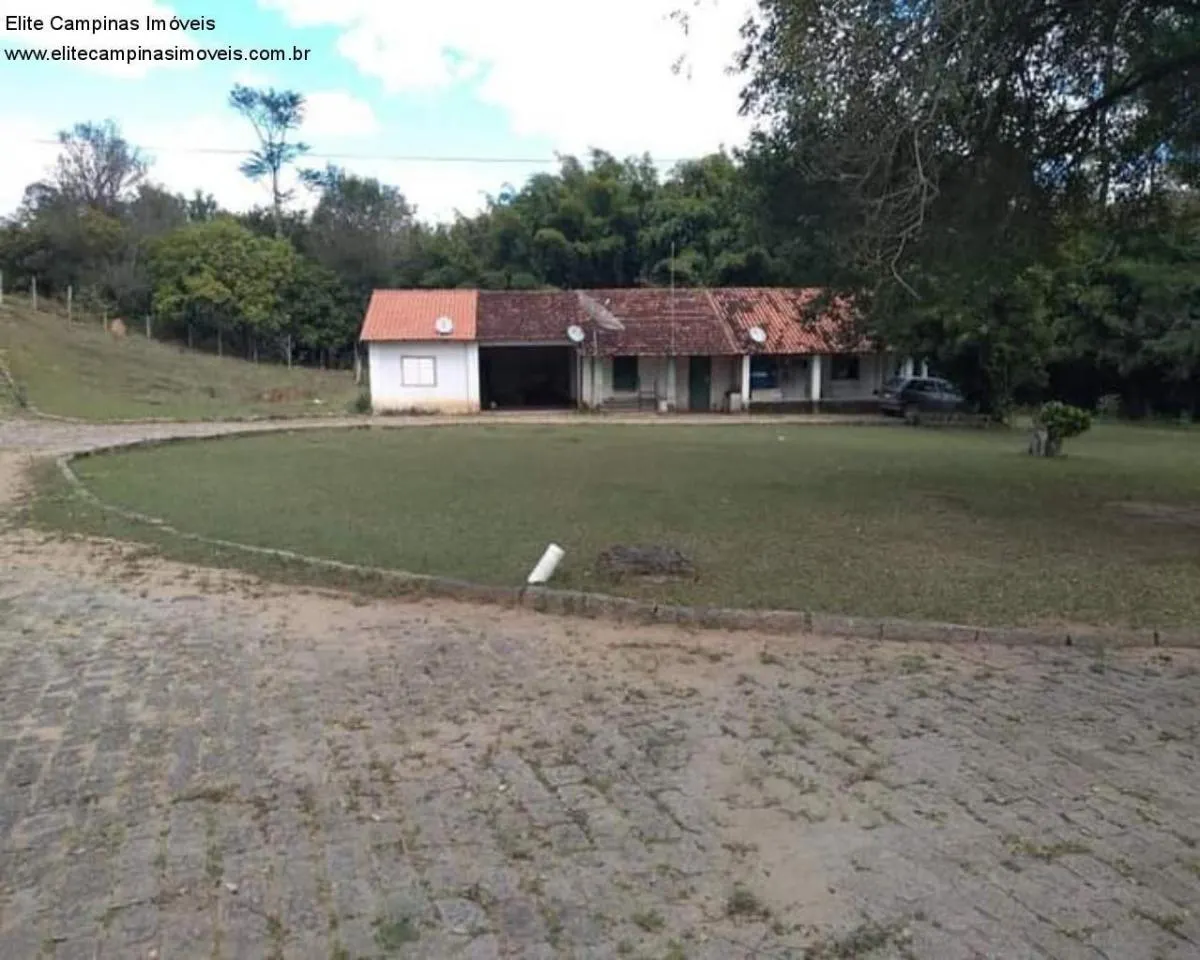 Small farm for sale of 89 acres in Amparo, SP, Brazil