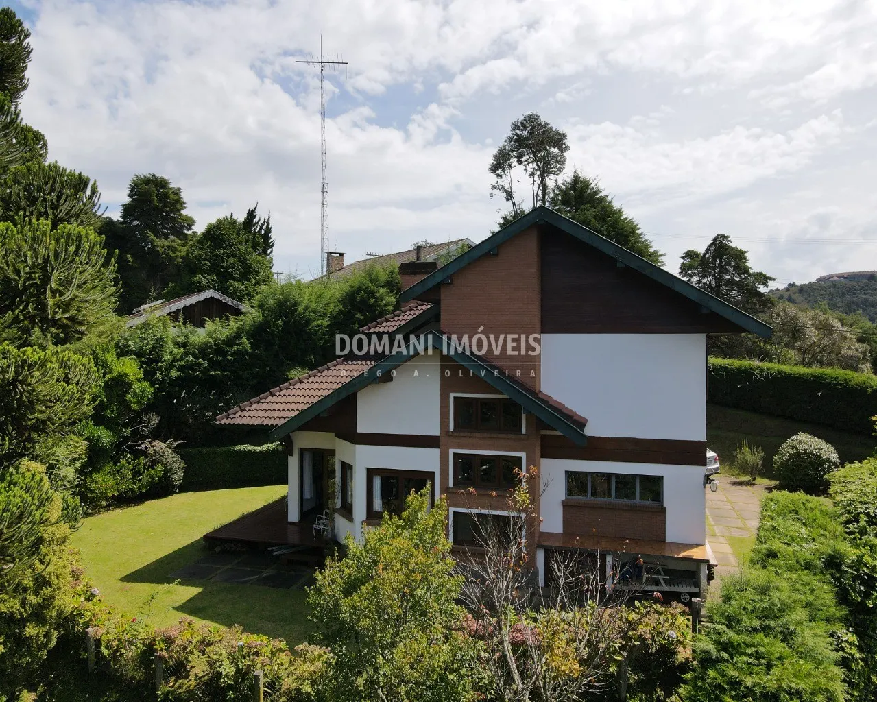 House for sale of 3,200 m² in Campos do Jordão, SP, Brazil
