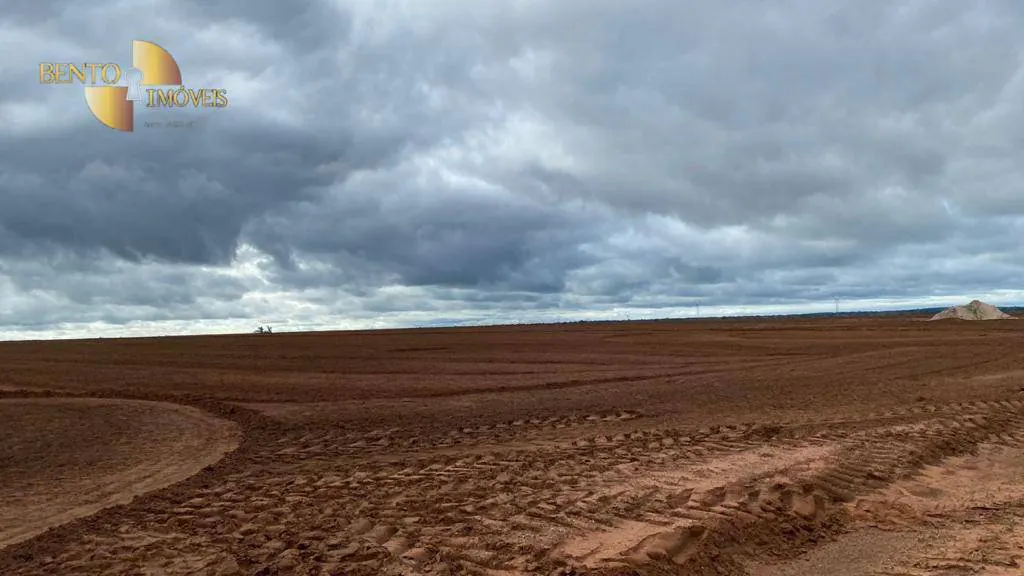 Fazenda à venda e para Arrendar de 3.520 ha em Itaúba, MT, Brasil