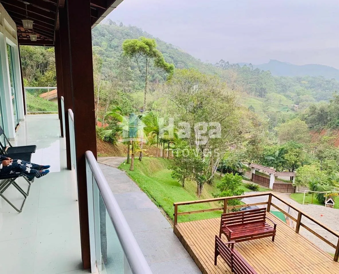 Fazenda à venda de 5.980 m² em Camboriú, SC, Brasil
