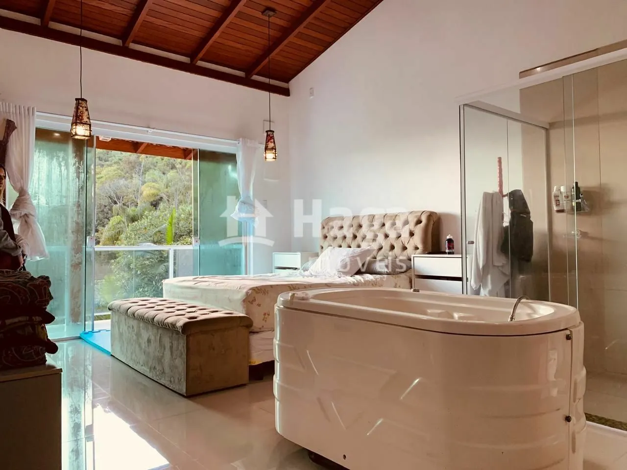 Fazenda à venda de 5.980 m² em Camboriú, SC, Brasil