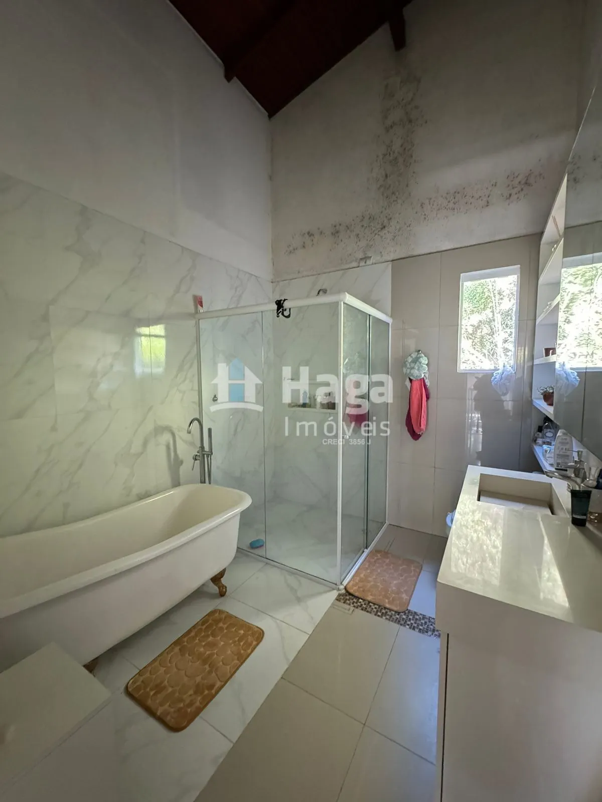 Fazenda à venda de 5.980 m² em Camboriú, SC, Brasil