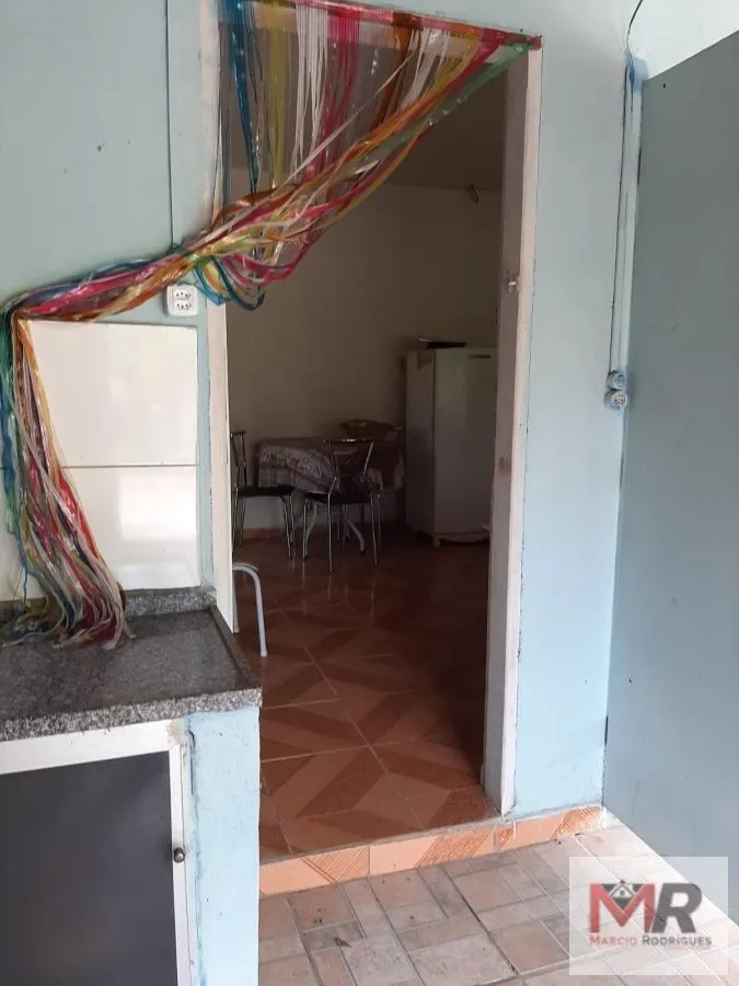 Chácara à venda de 930 m² em Pouso Alegre, MG, Brasil