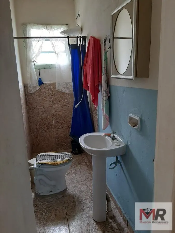 Chácara à venda de 930 m² em Pouso Alegre, MG, Brasil
