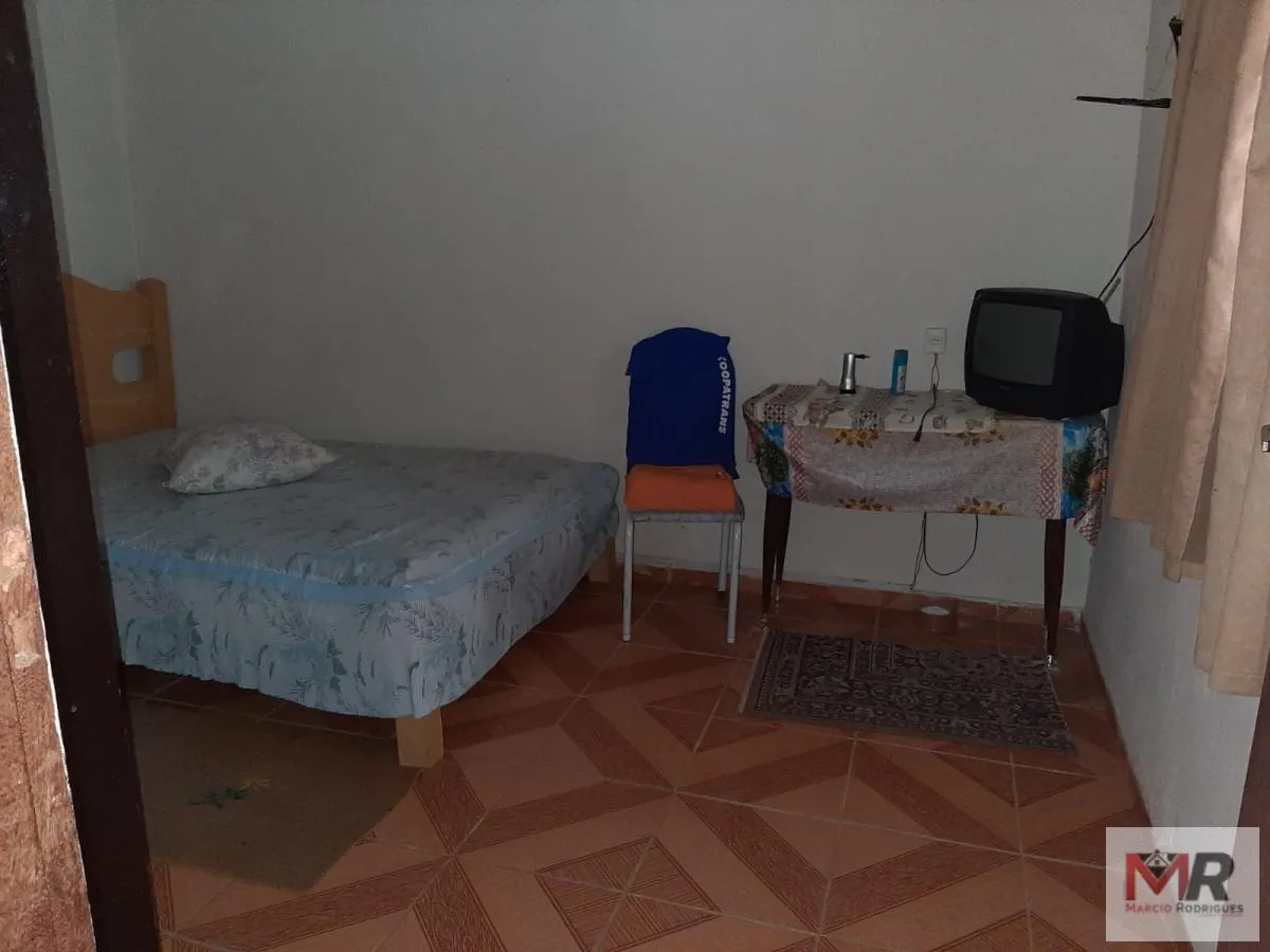 Chácara à venda de 930 m² em Pouso Alegre, MG, Brasil