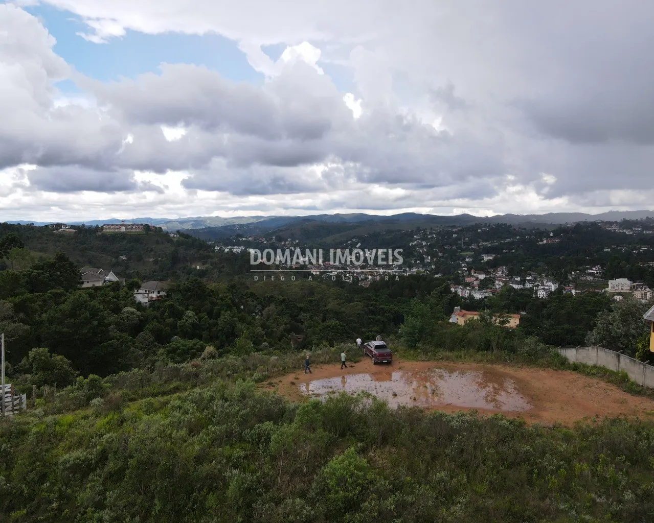 Terreno à venda de 3.690 m² em Campos do Jordão, SP, Brasil