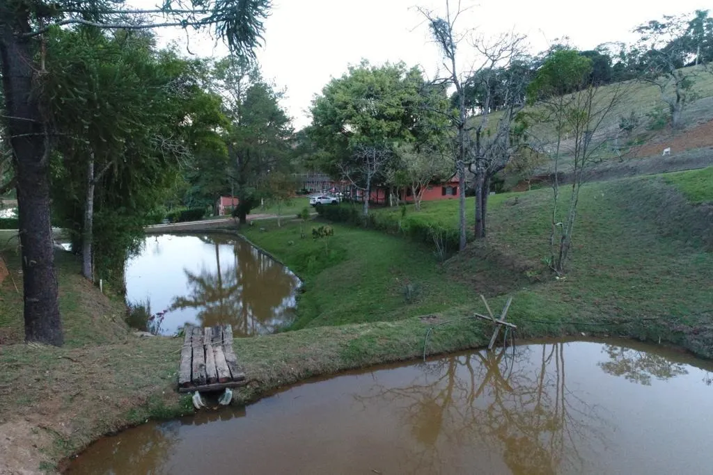 Sítio à venda e para Arrendar de 5 ha em Santa Isabel, SP, Brasil