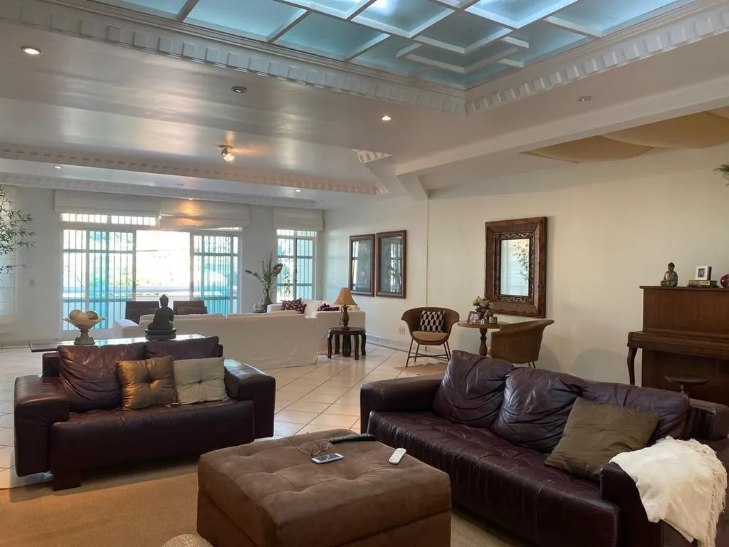 Casa à venda de 600 m² em Uberaba, MG, Brasil