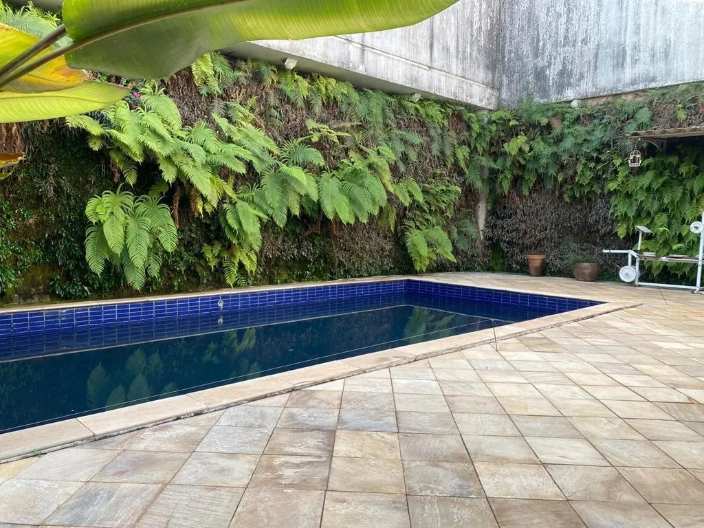 Casa à venda de 600 m² em Uberaba, MG, Brasil