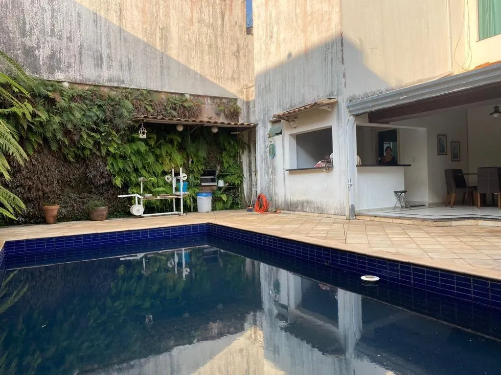 Casa à venda de 600 m² em Uberaba, MG, Brasil
