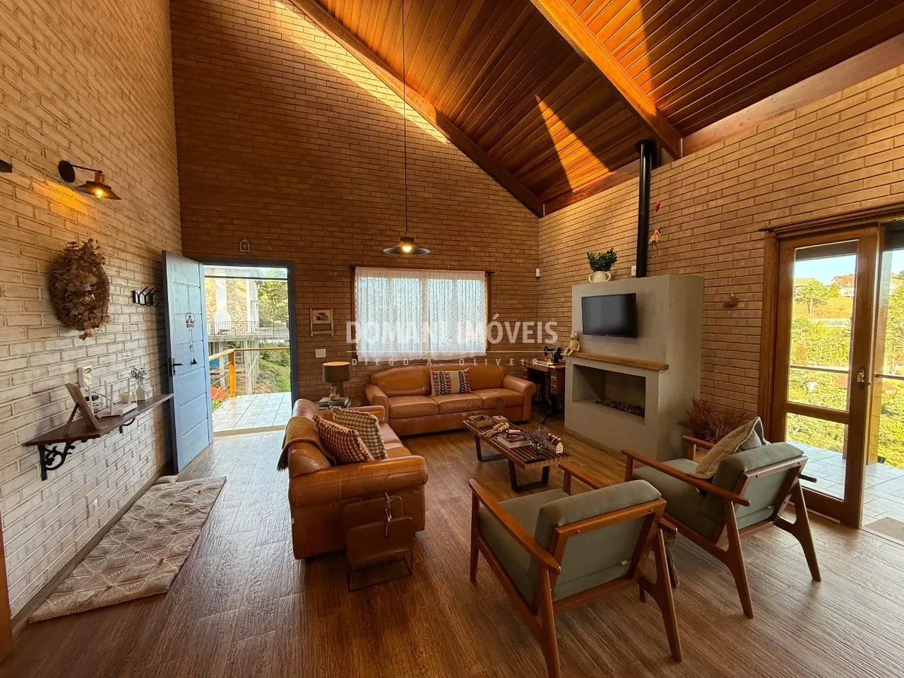 Casa à venda de 1.250 m² em Campos do Jordão, SP, Brasil