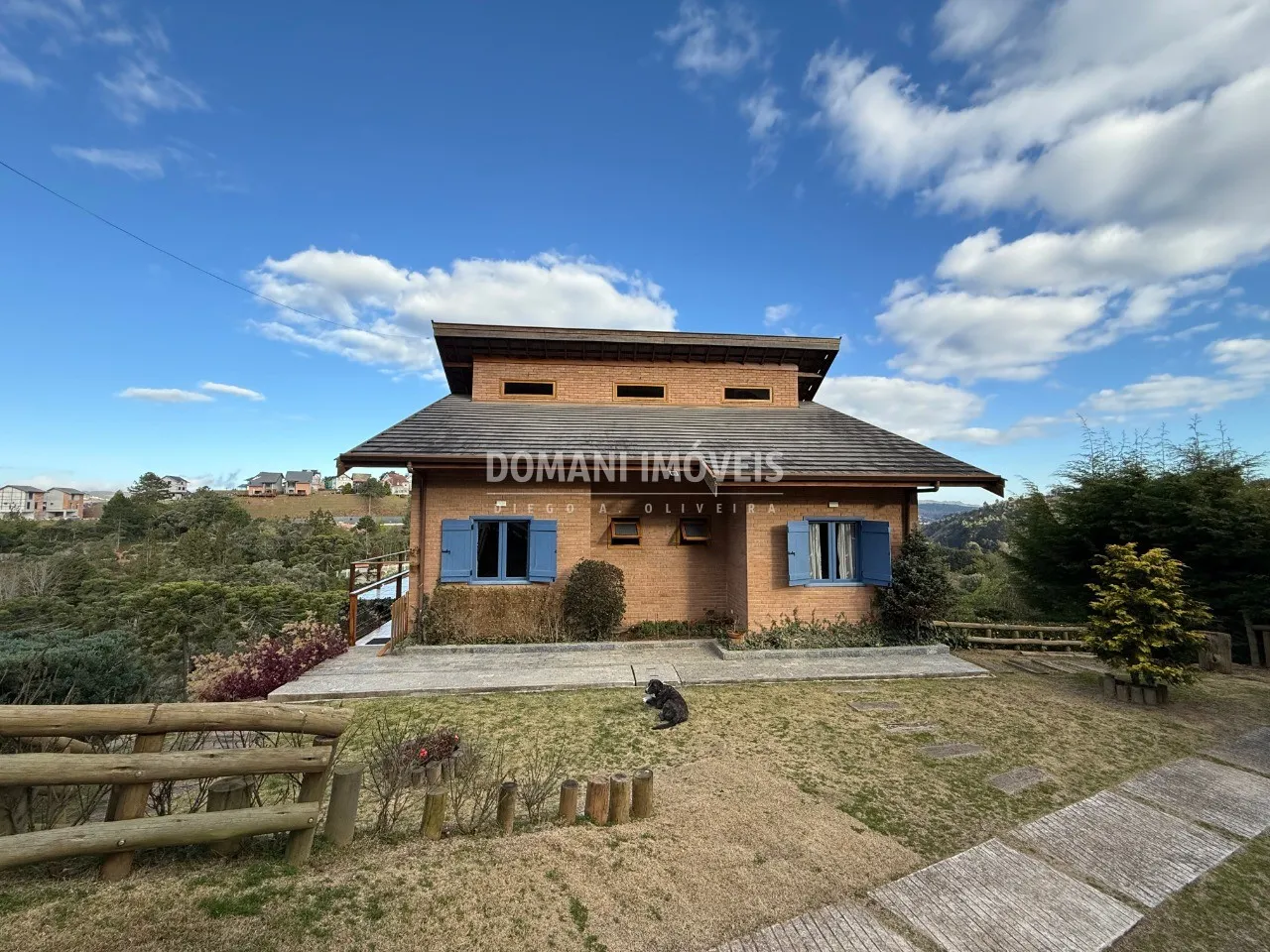 Casa à venda de 1.250 m² em Campos do Jordão, SP, Brasil