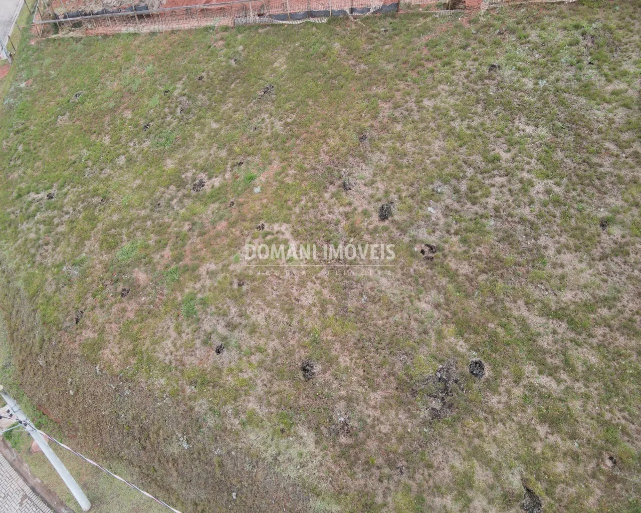 Terreno à venda de 1.530 m² em Campos do Jordão, SP, Brasil