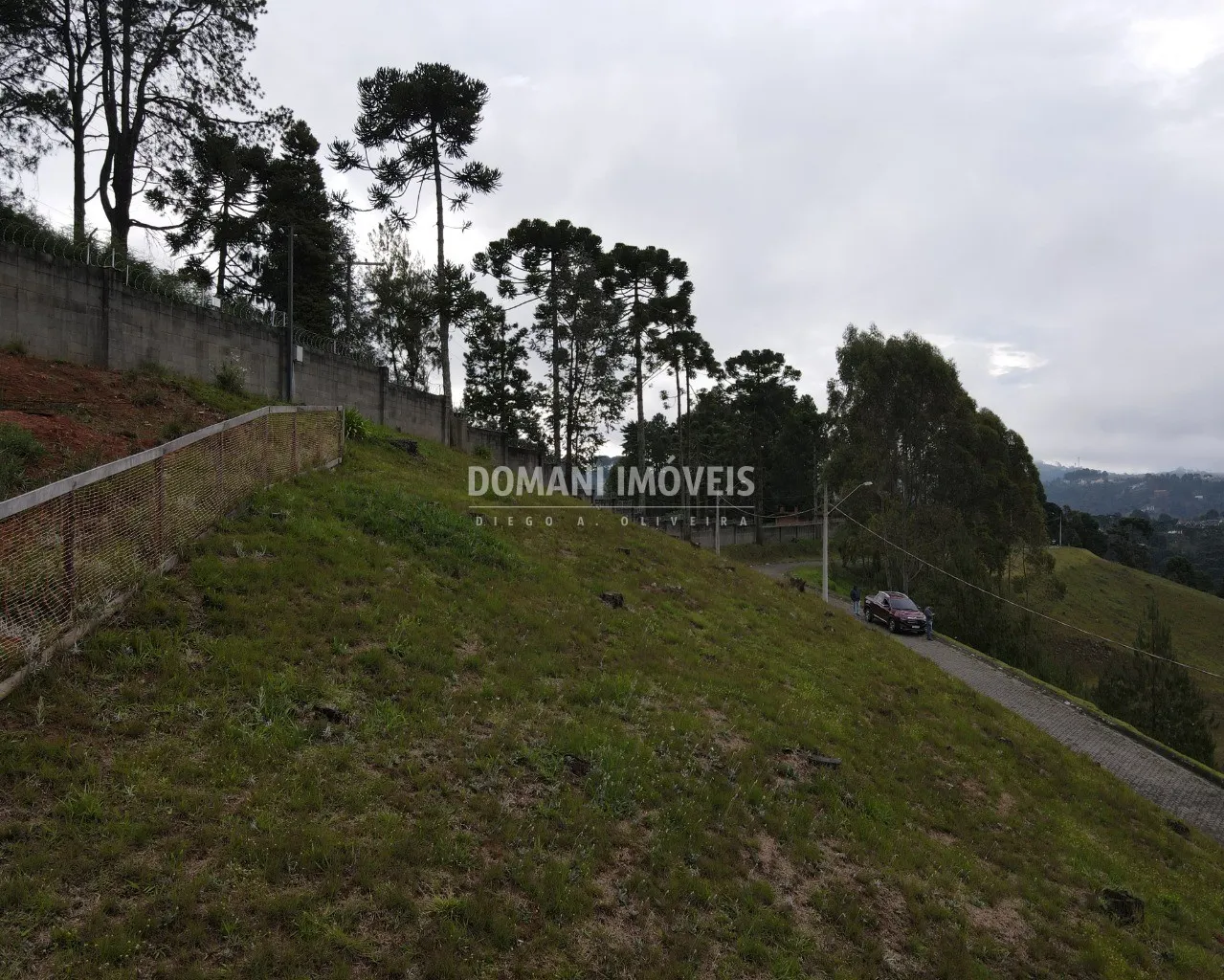 Terreno à venda de 1.530 m² em Campos do Jordão, SP, Brasil