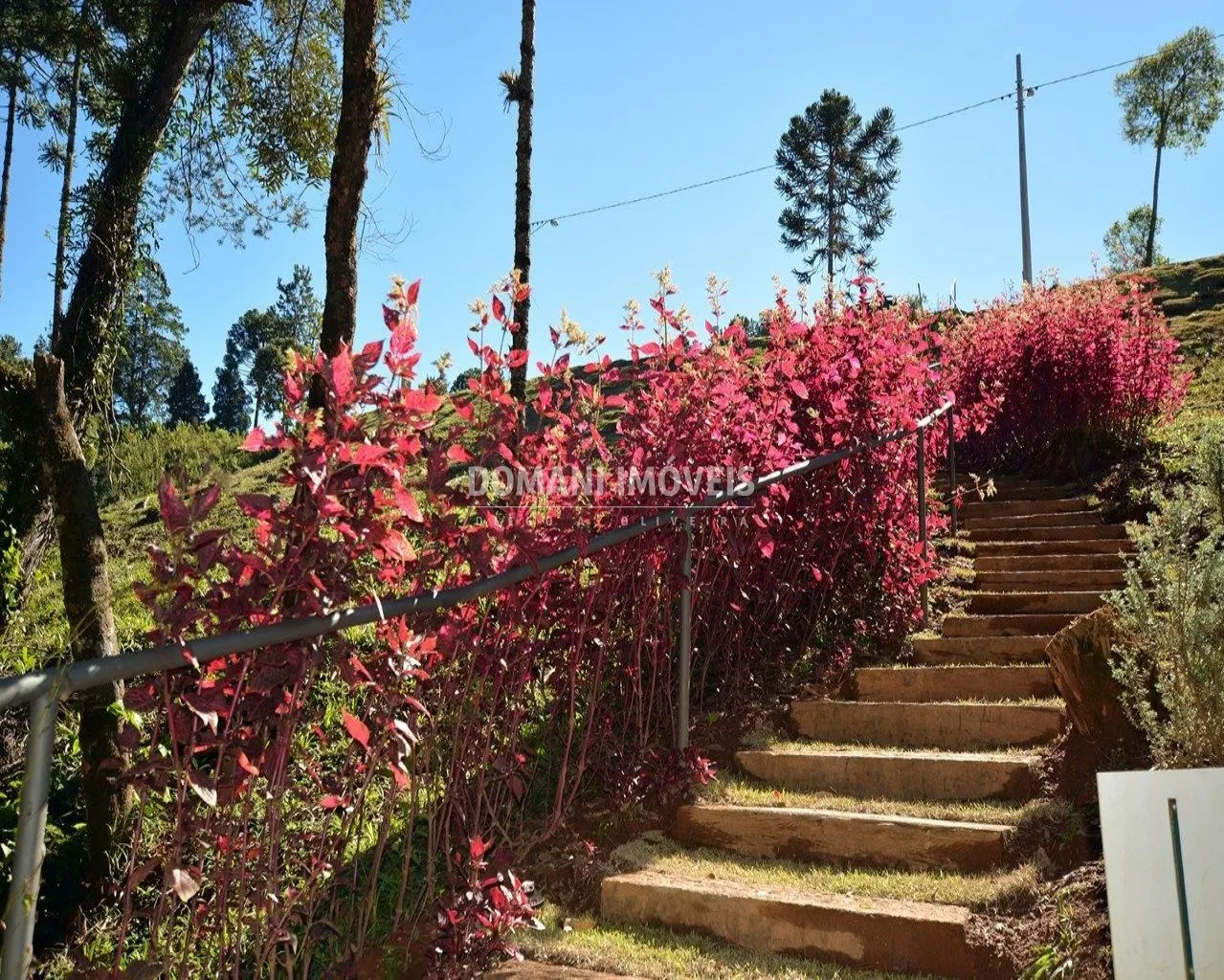 Terreno à venda de 1.530 m² em Campos do Jordão, SP, Brasil
