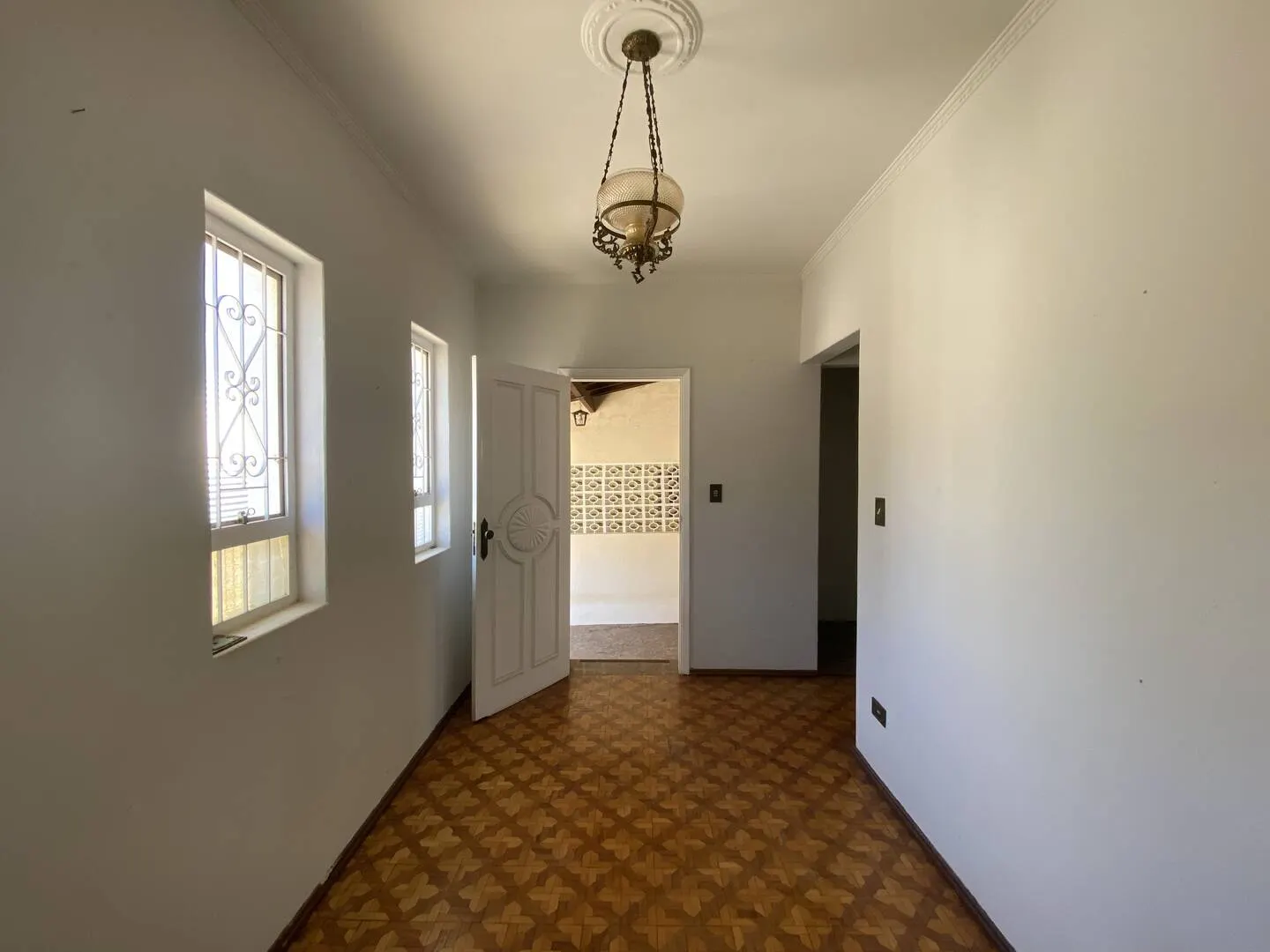 Casa à venda de 252 m² em Piraju, SP, Brasil