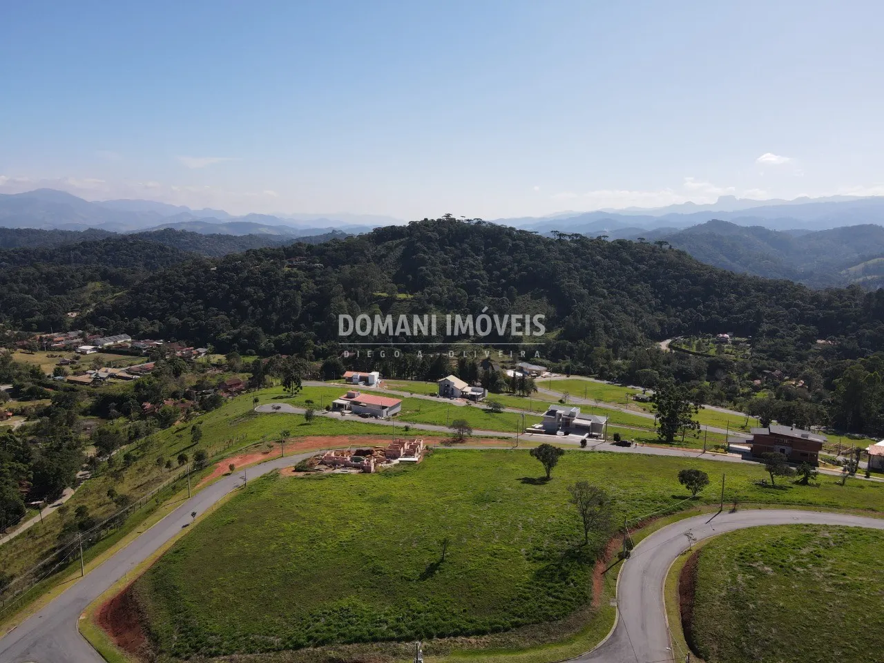 Plot for sale of 1,000 m² in Santo Antônio do Pinhal, SP, Brazil
